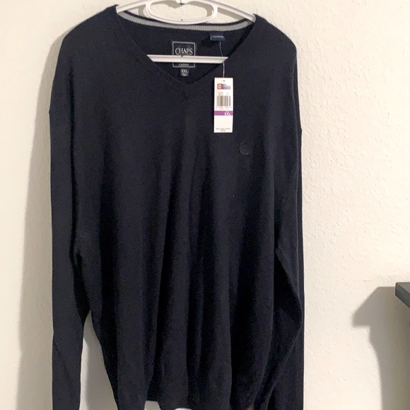 Sweater - Picture 1 of 4